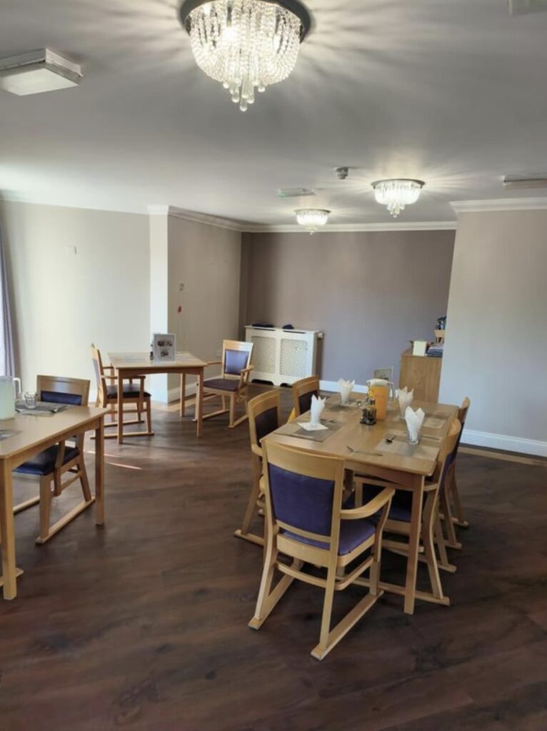 ML-CM NHS & Carehomes painting and decorating 19