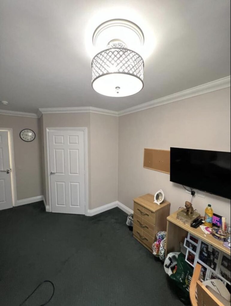 ML-CM NHS & Carehomes painting and decorating 27