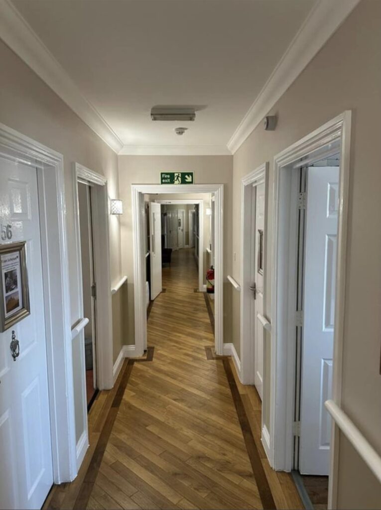 ML-CM NHS & Carehomes painting and decorating 34